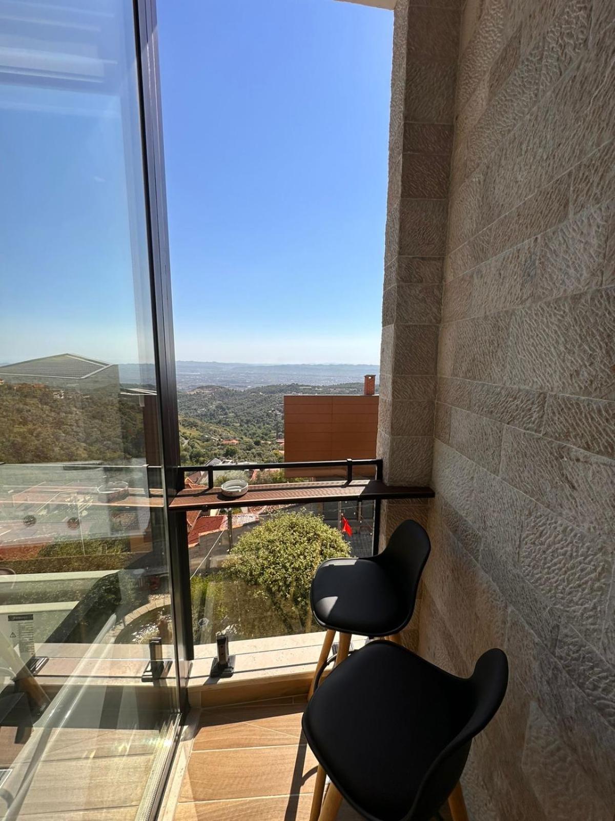 Z Art Hotel Krujë Zewnętrze zdjęcie